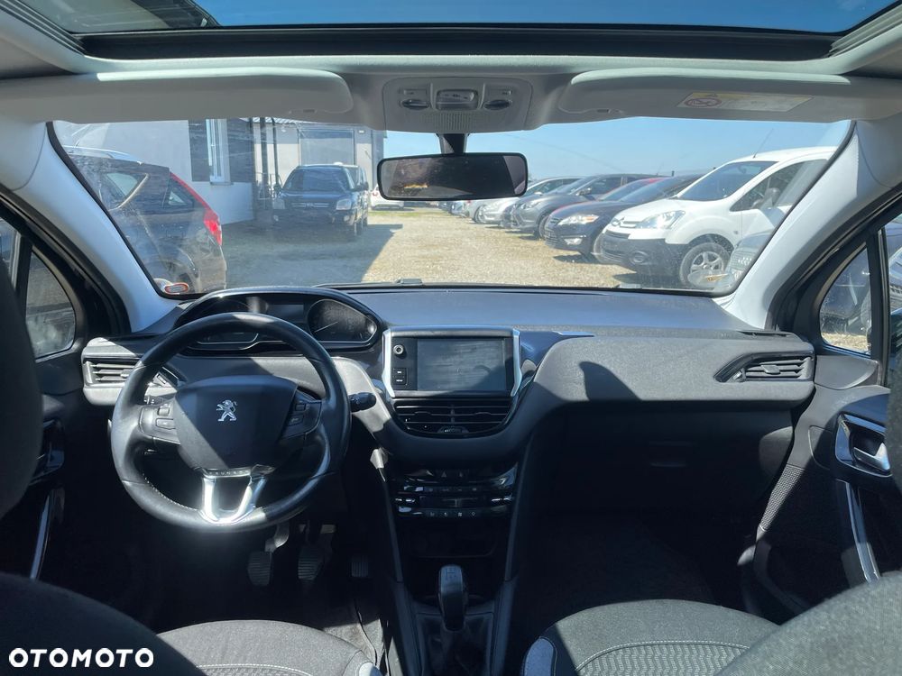 Peugeot 208 1.6 BlueHDi Allure S&S - 14