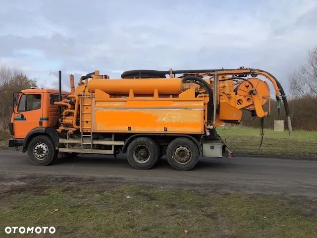 Mercedes-Benz 1722 - 1