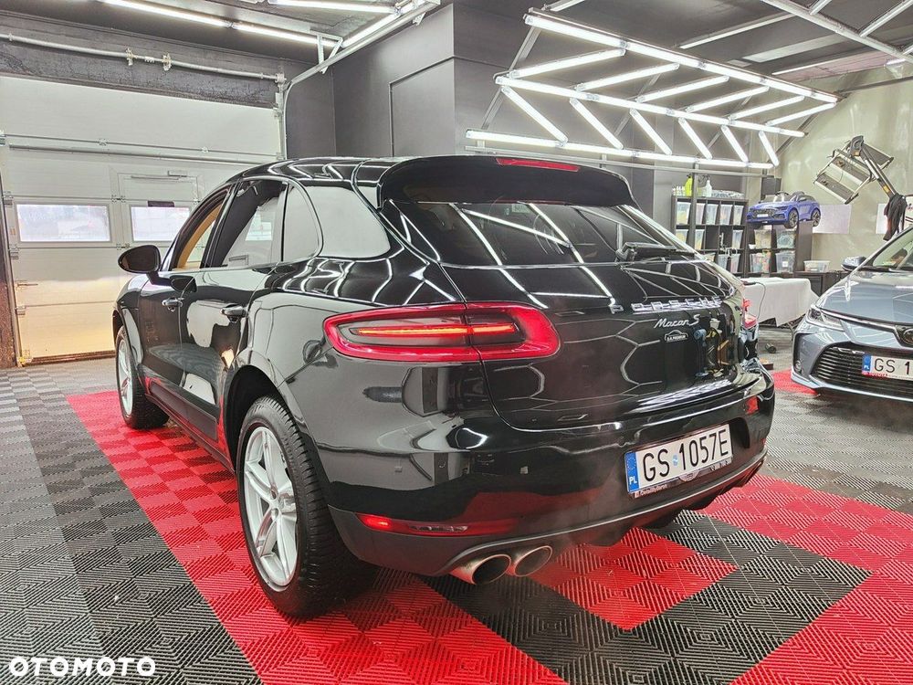 Porsche Macan S - 4