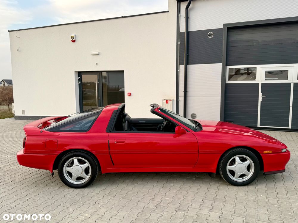 Toyota Supra - 12