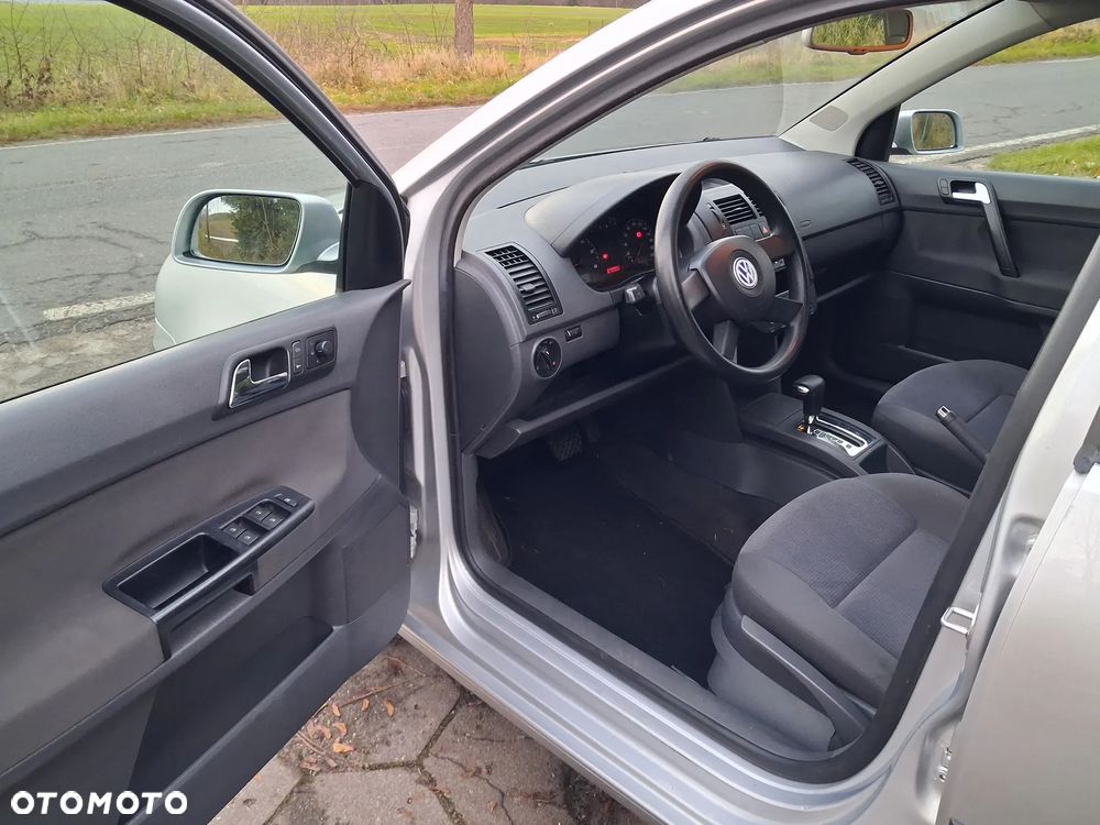 Volkswagen Polo 1.4 Automatik Trendline - 9