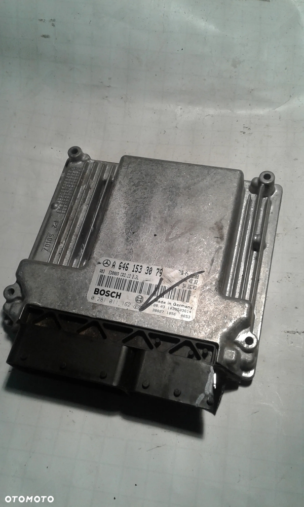 Komputer silnika Mercedes W203 A6461533079