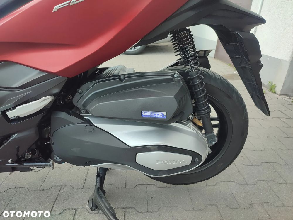 Honda NSS - 15