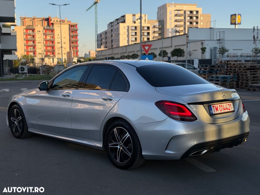 Mercedes-Benz C - 4