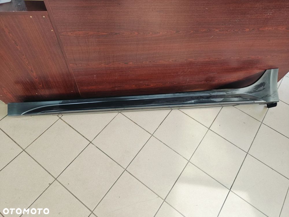 KIA PRO CEED GT LINE III 3 LISTWA PROGOWA lewa