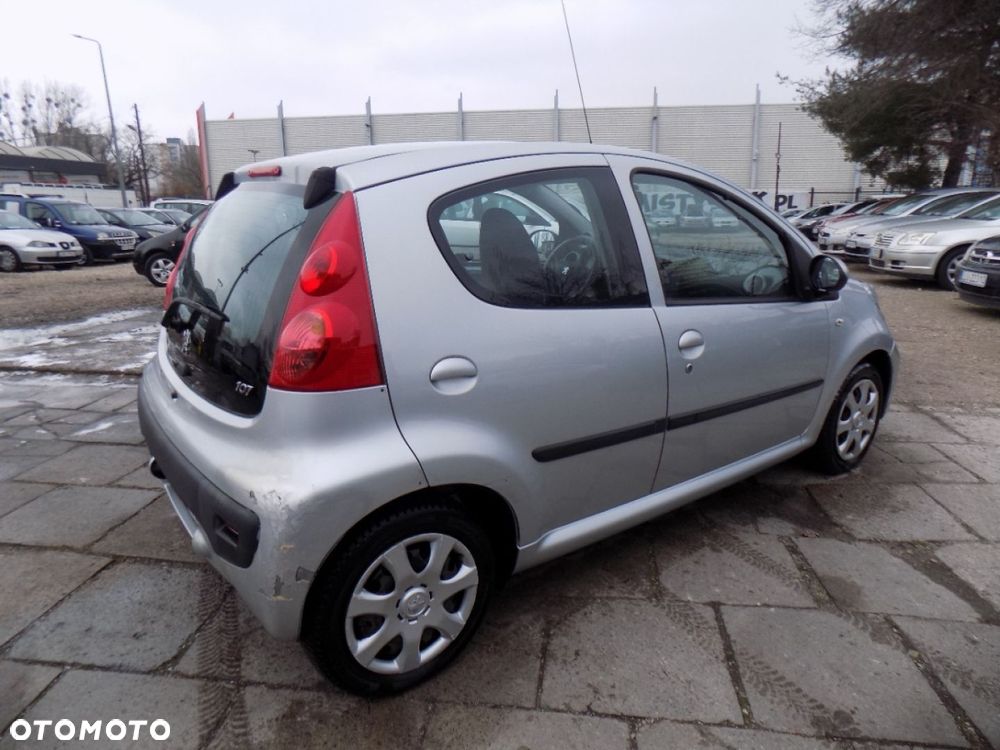 Peugeot 107 - 4