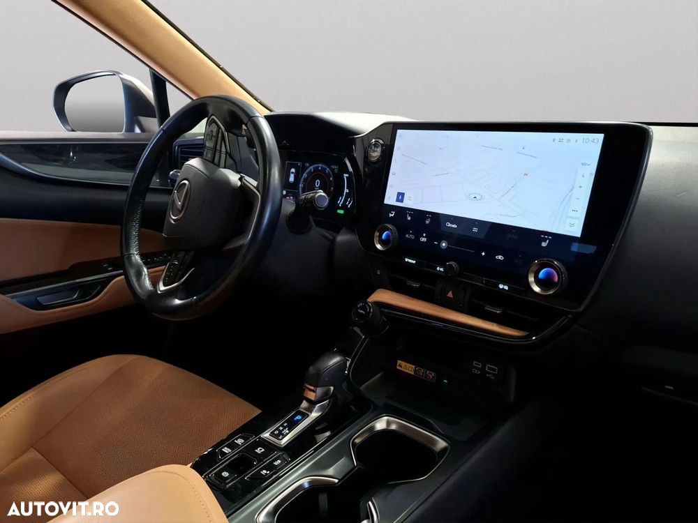 LEXUS NX 2023 — imagine 15