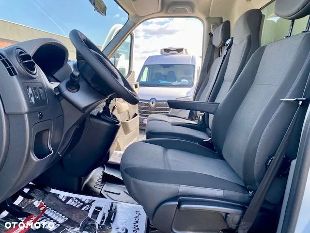 Renault Master - 11