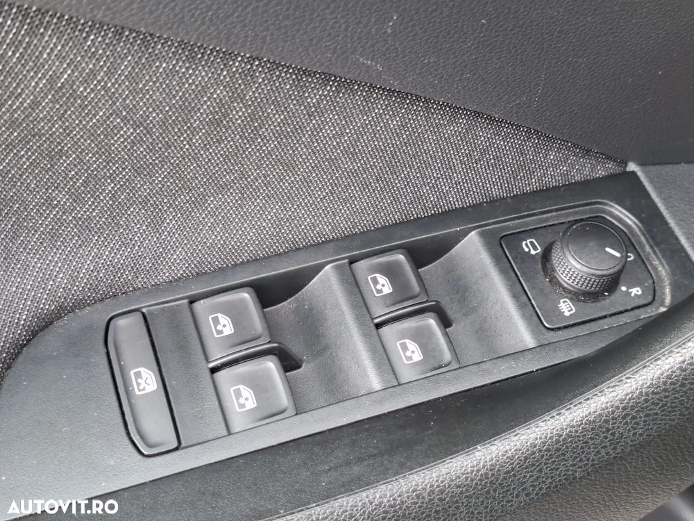 Skoda Kamiq 1.0 TSI DSG Selection - 36