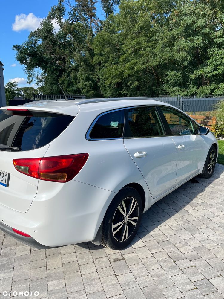 Kia Ceed - 6