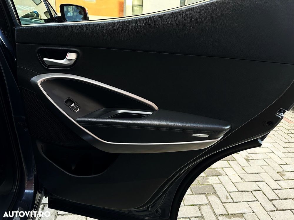 Hyundai Santa Fe blue 2.0 CRDI 4WD Premium - 28