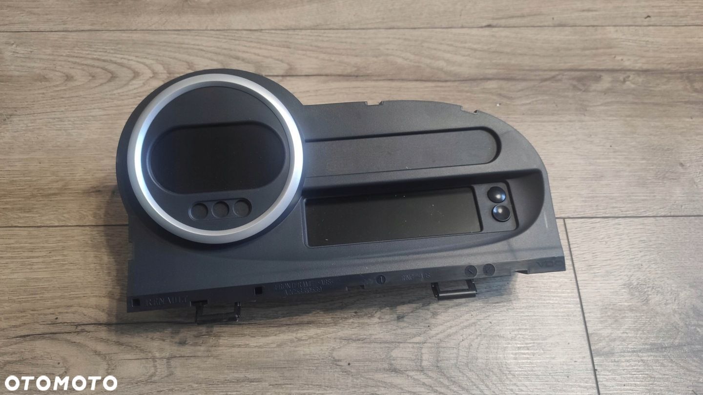 EU LICZNIK RENAULT TWINGO II LIFT 8201127956 - 1