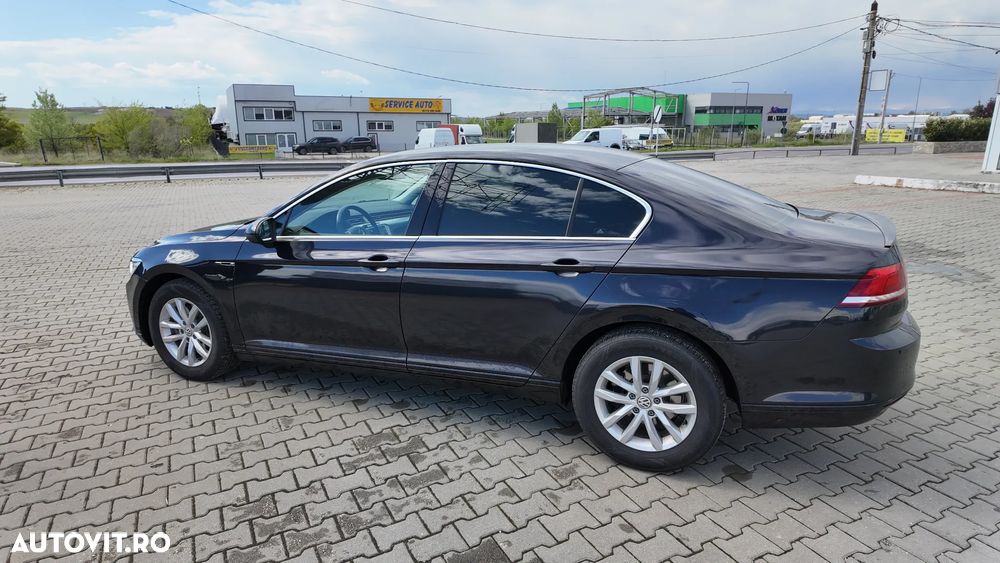 Volkswagen Passat 2.0 TDI Comfortline - 5