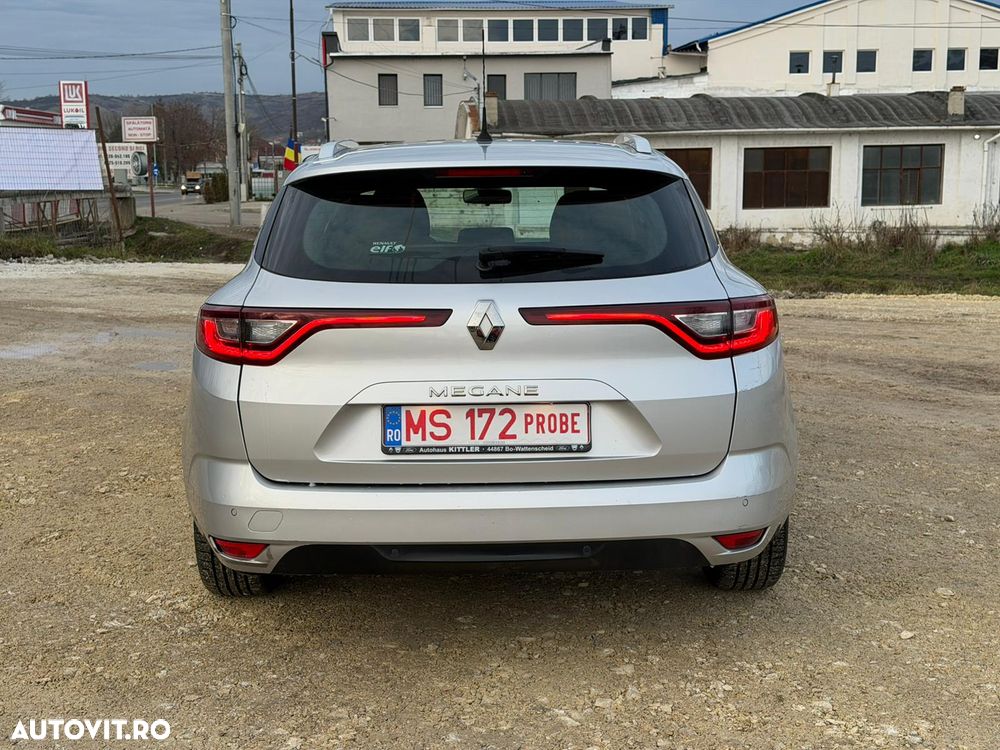 Renault Megane - 5