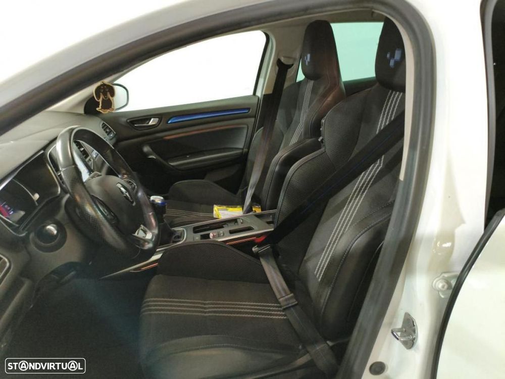 Renault Mégane 1.5 Blue dCi GT Line - 6