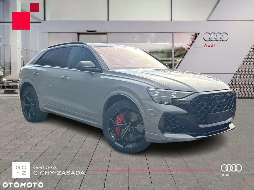 Audi RS Q8 - 8