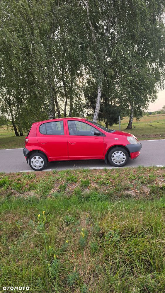 Toyota Yaris 1.0 Base - 7