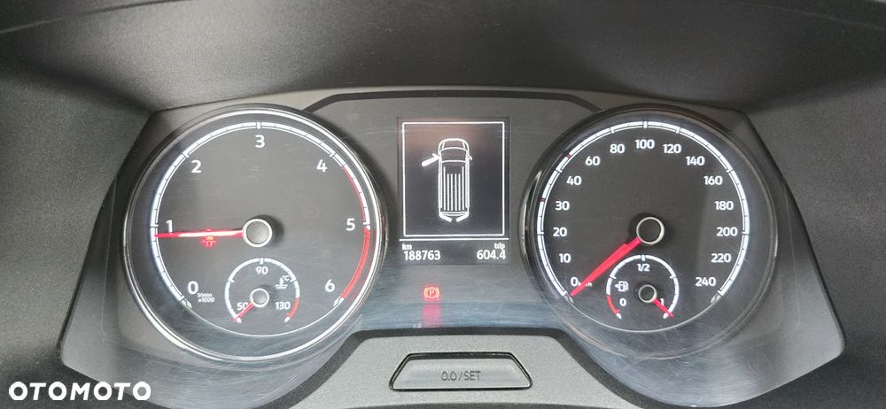 Volkswagen Transporter - 14