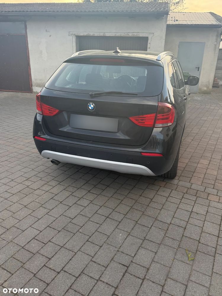 BMW X1 xDrive18d - 5