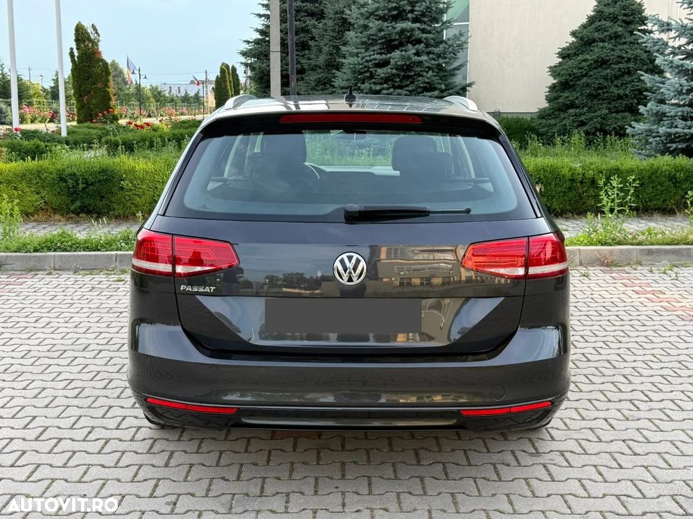 Volkswagen Passat 2.0 TDI DSG Comfortline - 3