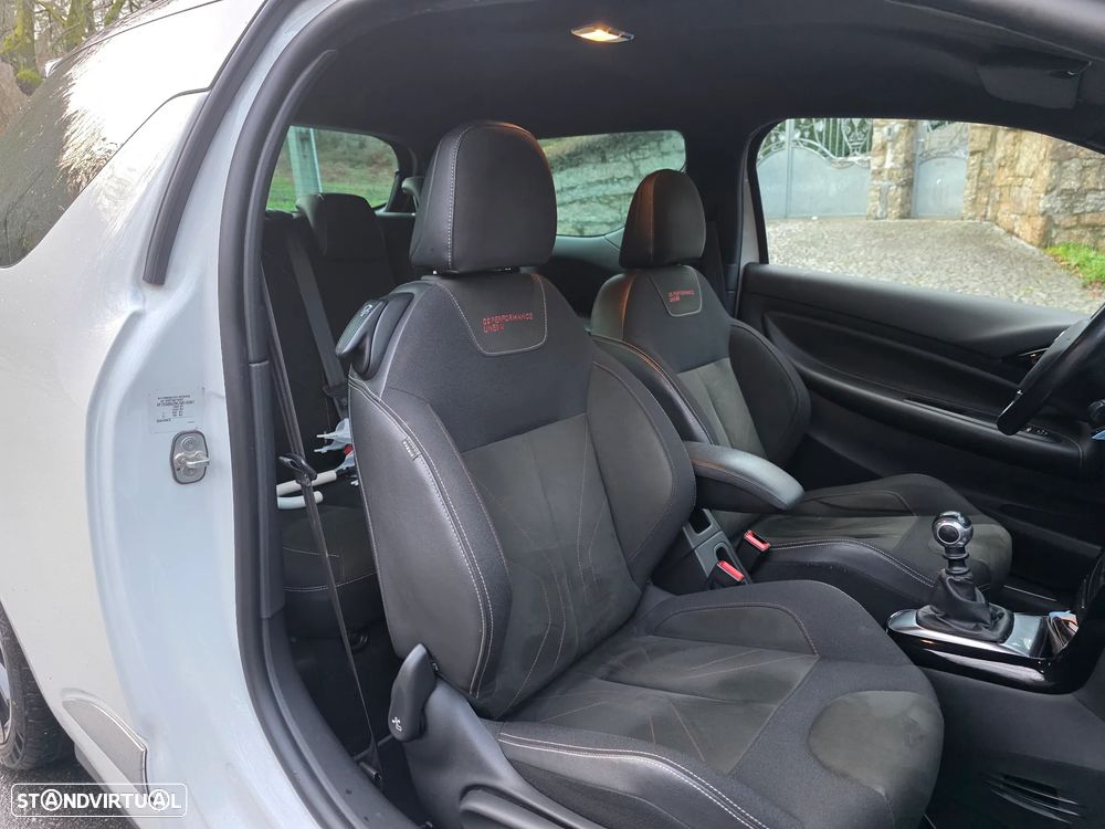 Citroën DS3 1.6 BlueHDi Sport Chic - 10