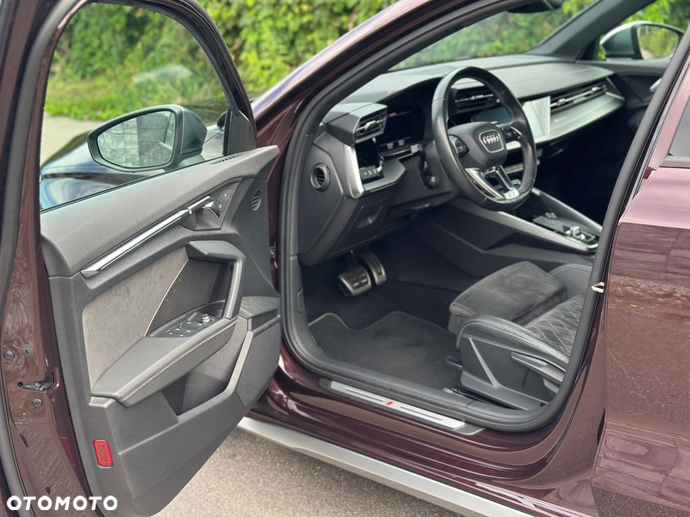 Audi S3 S tronic - 23
