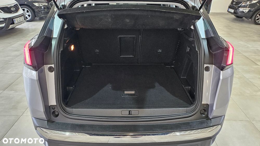 Peugeot 3008 1.2 PureTech Active S&S - 29