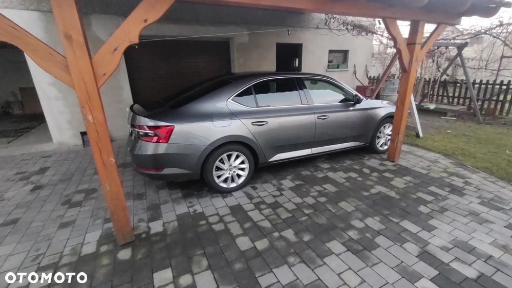 Skoda Superb 2.0 TSI Style DSG - 20