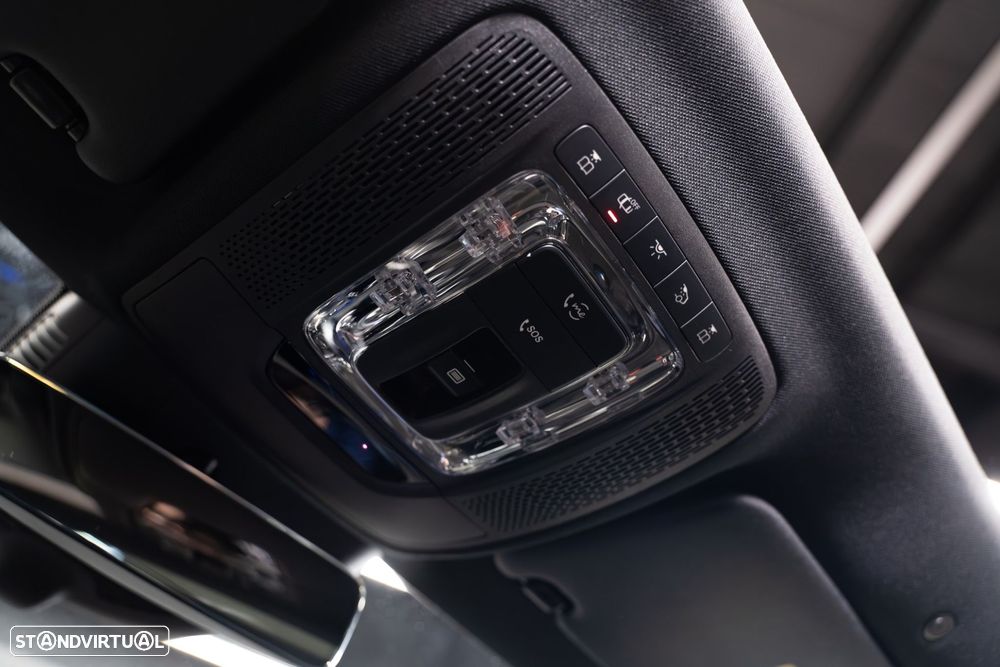 Mercedes-Benz CLA 250 e Shooting Brake AMG Line - 52