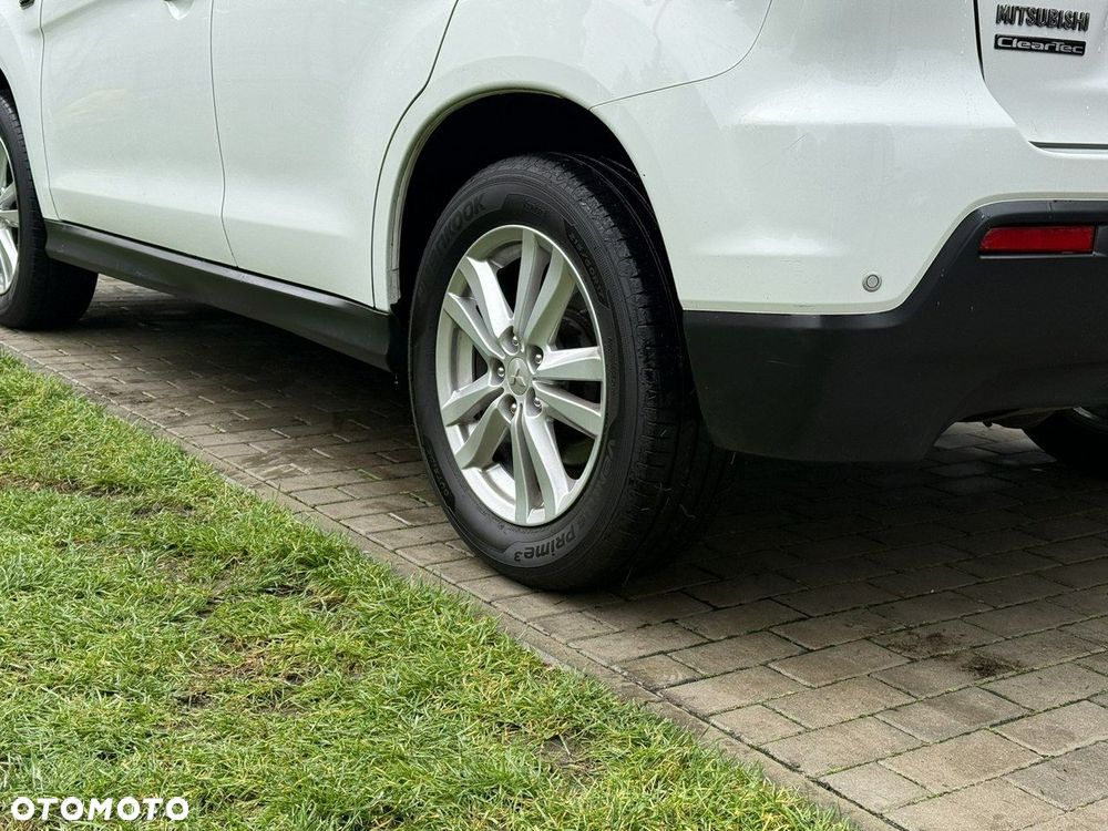 Mitsubishi ASX - 5