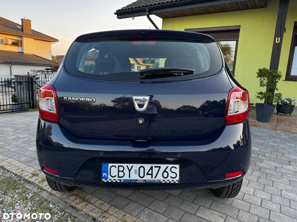 Dacia Sandero 1.2 16V 75 Laureate - 17