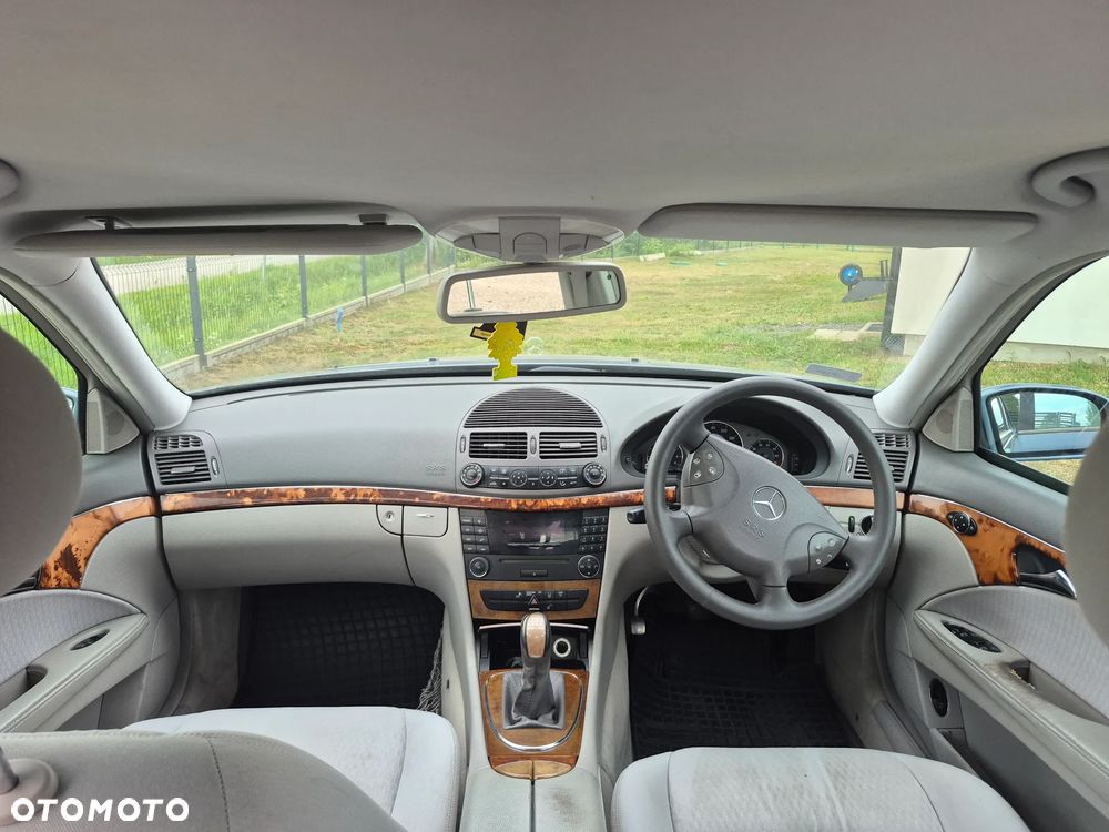 Mercedes-Benz Klasa E 200 Kompressor Elegance Sport Edition - 6