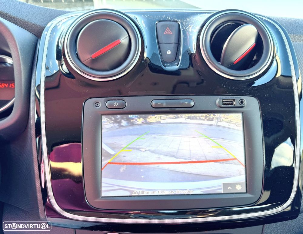 Dacia Sandero 0.9 TCe Stepway - 10