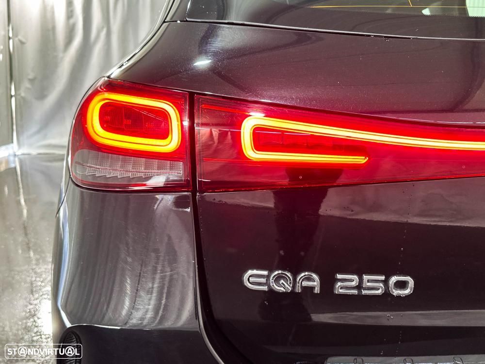 Mercedes-Benz EQA 250 AMG Line - 27
