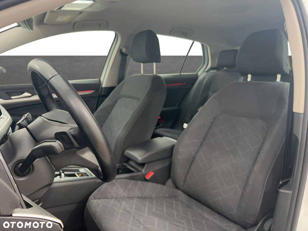 Volkswagen Golf 1.0 eTSI Life DSG - 16