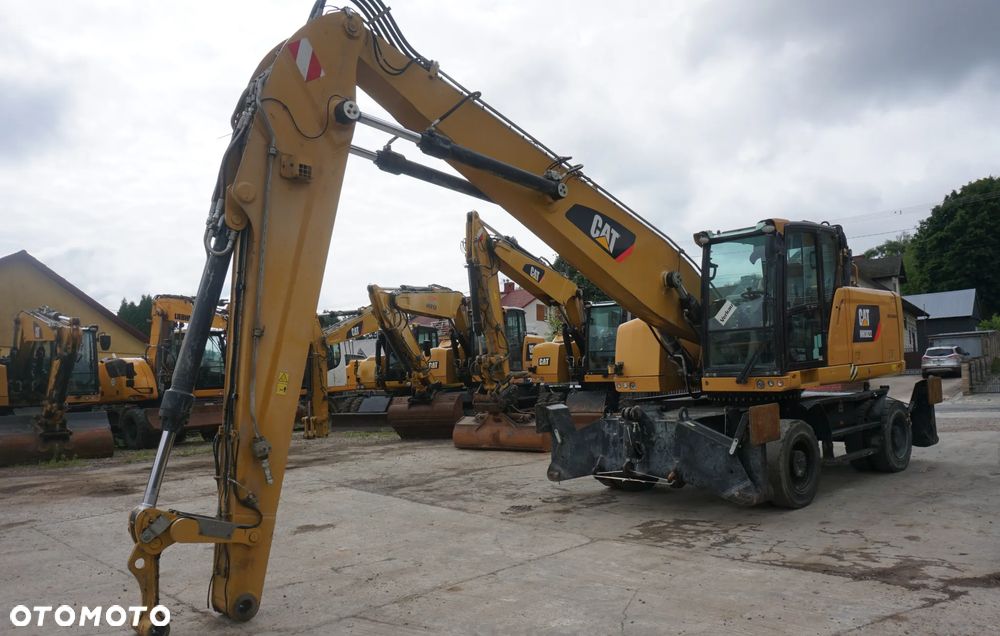 Caterpillar CAT MH 3022 - 1