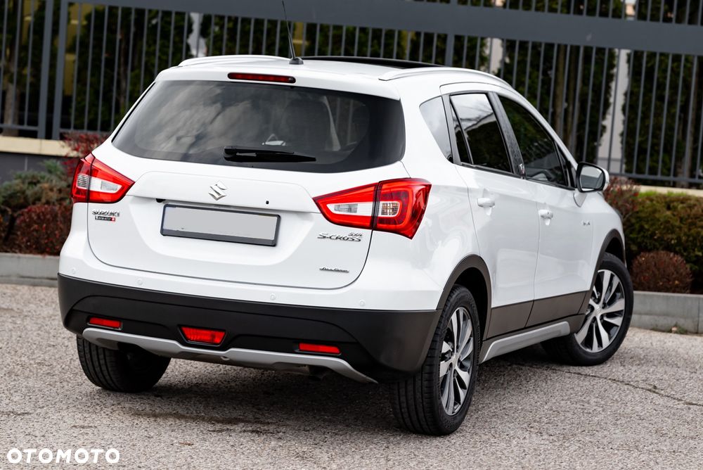 Suzuki SX4 S-Cross 1.4 T Elegance Sun 4WD - 12