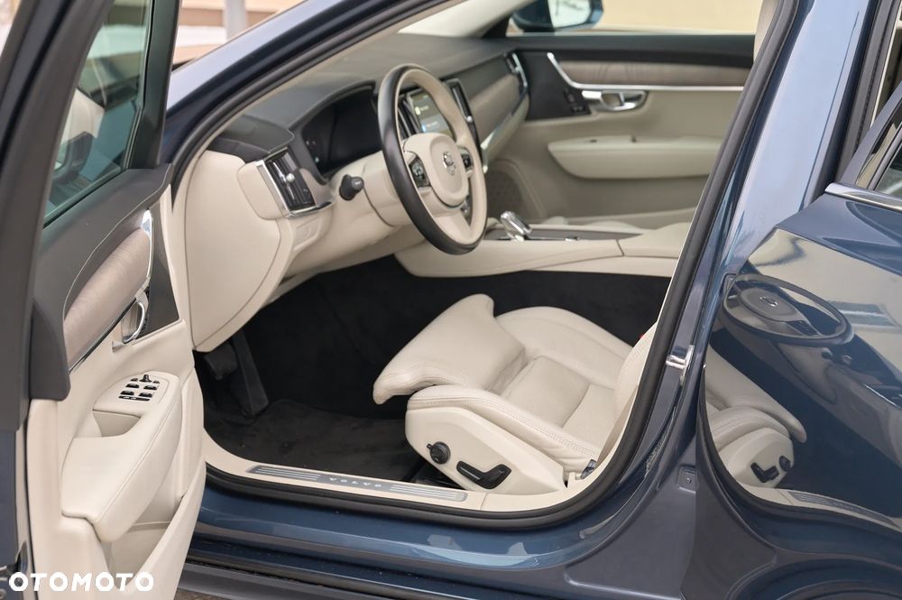 Volvo S90 D5 AWD Inscription - 23