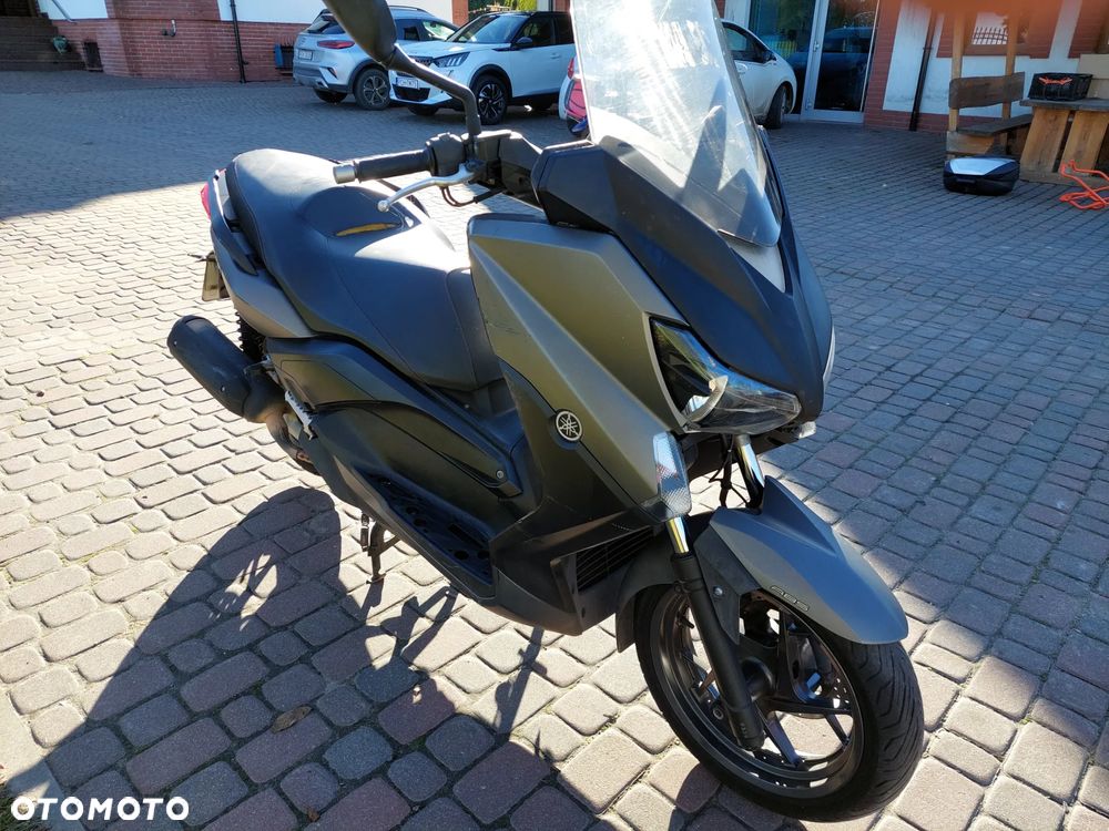 Yamaha X-max - 9