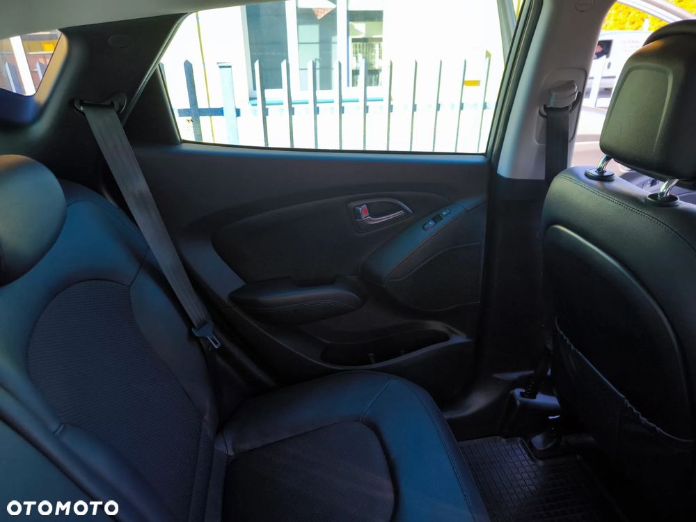 Hyundai ix35 - 15