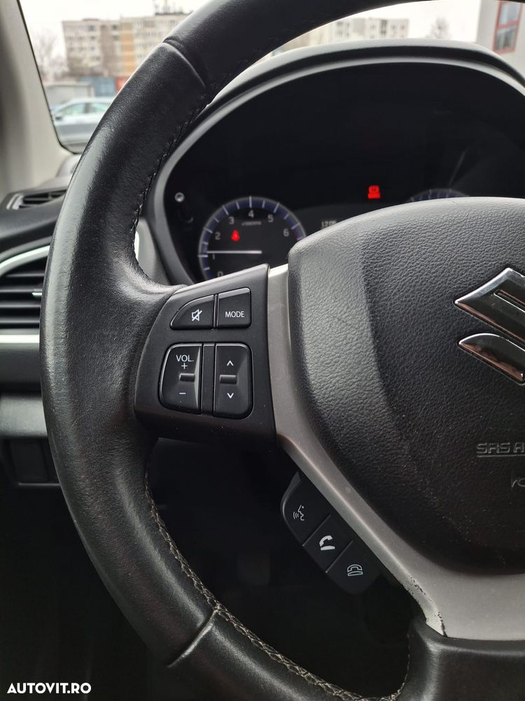 Suzuki S-Cross 1.0 Passion - 18