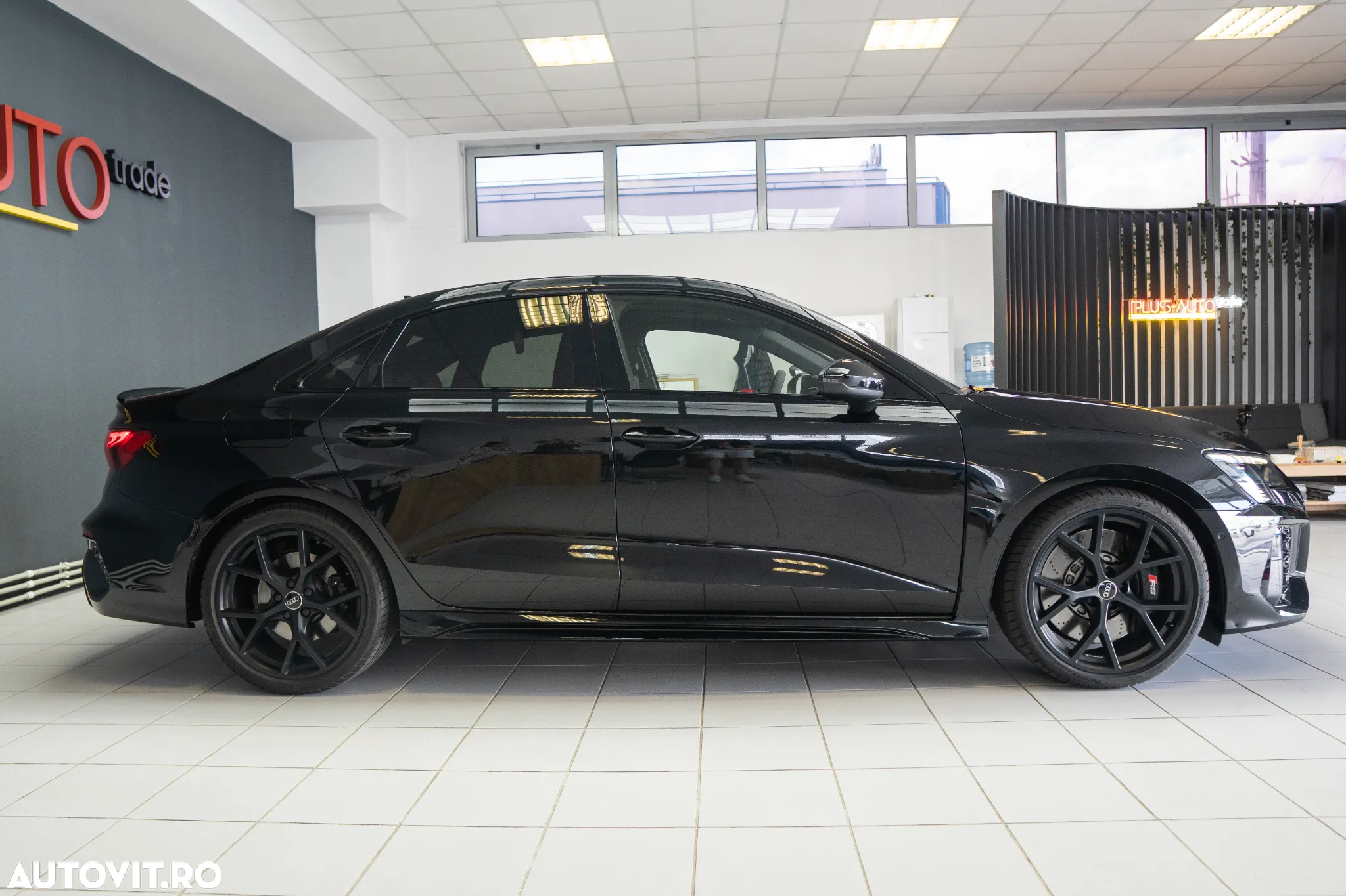 Audi RS3 TFSI quattro S tronic - 8