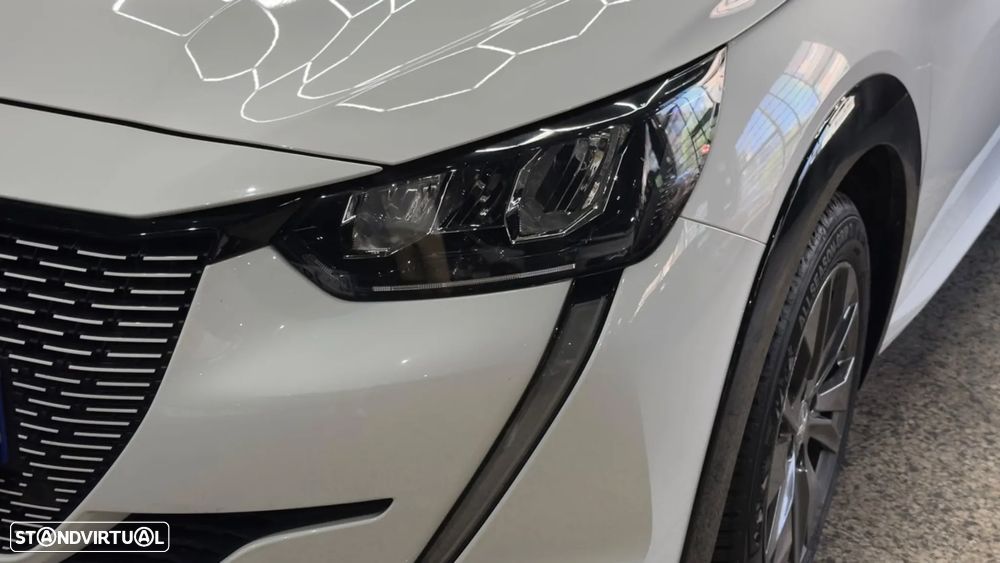 Peugeot e-208 Active Pack - 4