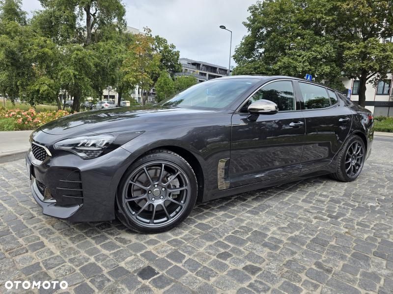 Kia Stinger 2.0 T-GDI GT Line - 3