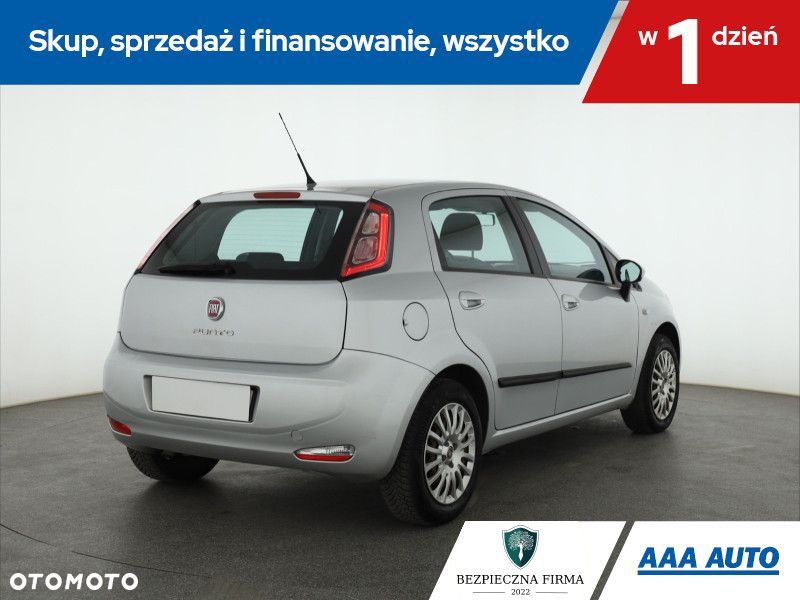 Fiat Punto 2012 - 7