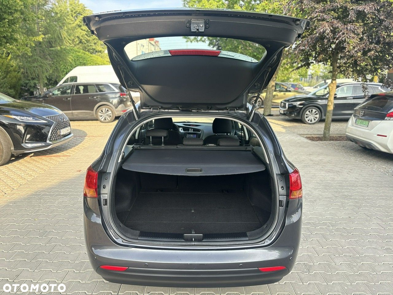 Kia Ceed - 27