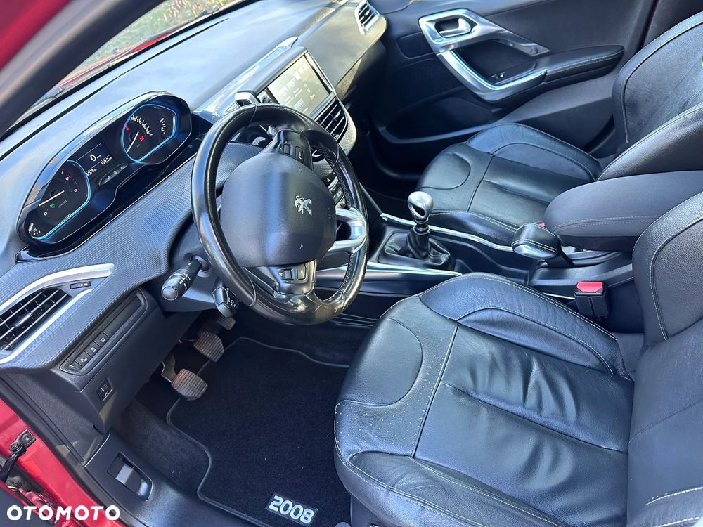 Peugeot 2008 BlueHDi FAP 120 STOP & START Crossway - 17
