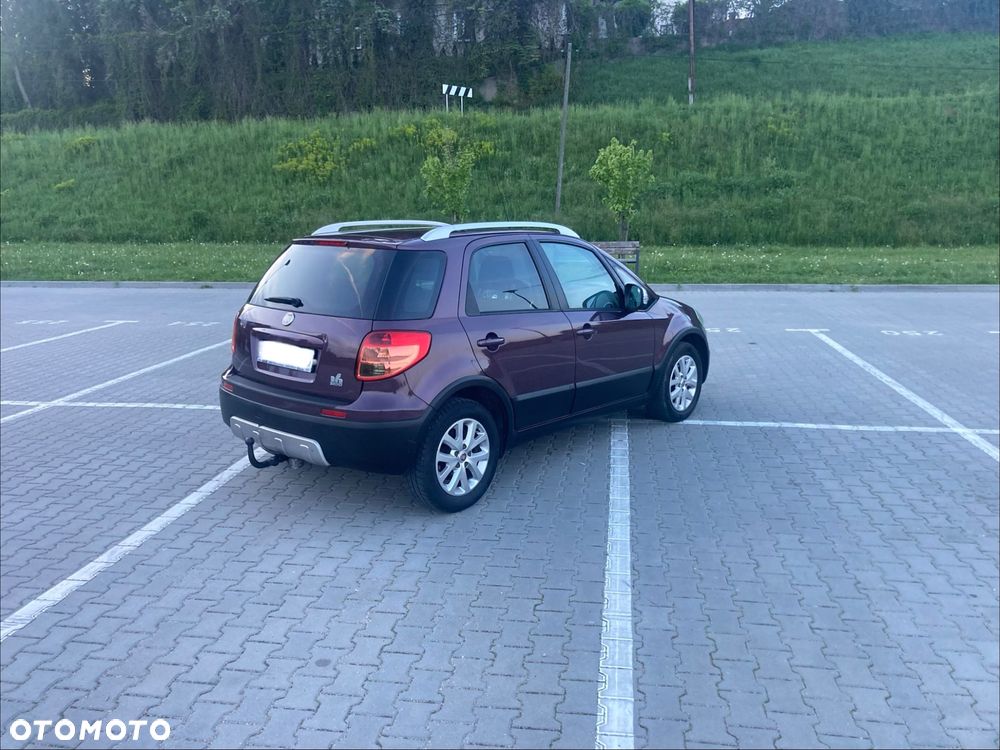 Suzuki SX4 1.6 VVT Streetline 4x2 Club - 4