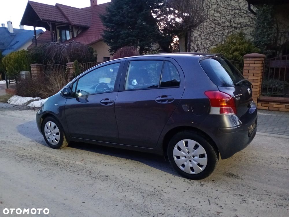 Toyota Yaris 1.33 VVT-i Cool - 33