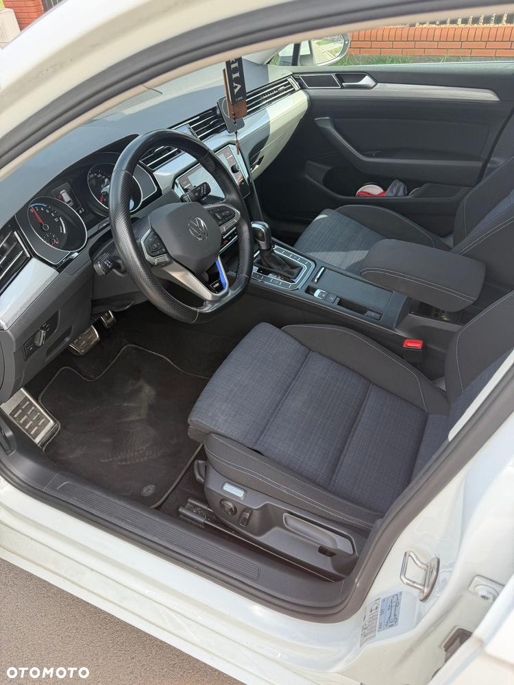 Volkswagen Passat 1.4 TSI DSG GTE - 9